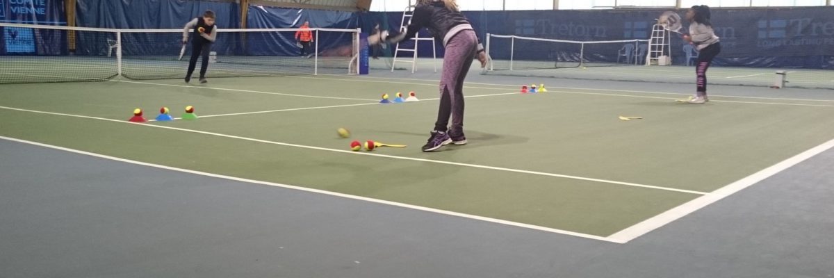 Jeunes tennis-women